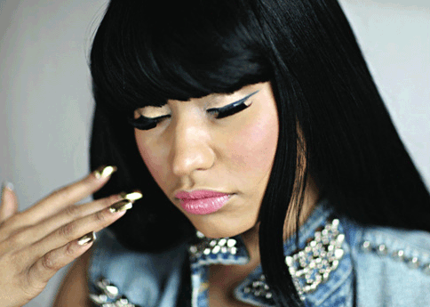 Check out the 1st lady of Young Money, Nicki Minaj's fashion get up as she